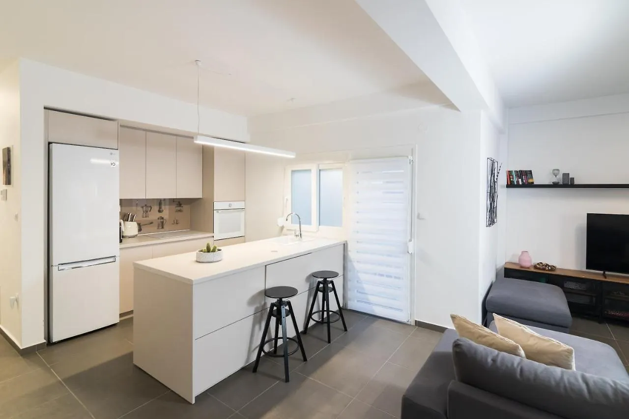 F & B Collection - 3 Bedroom Penthouse Thessaloniki Apartment
